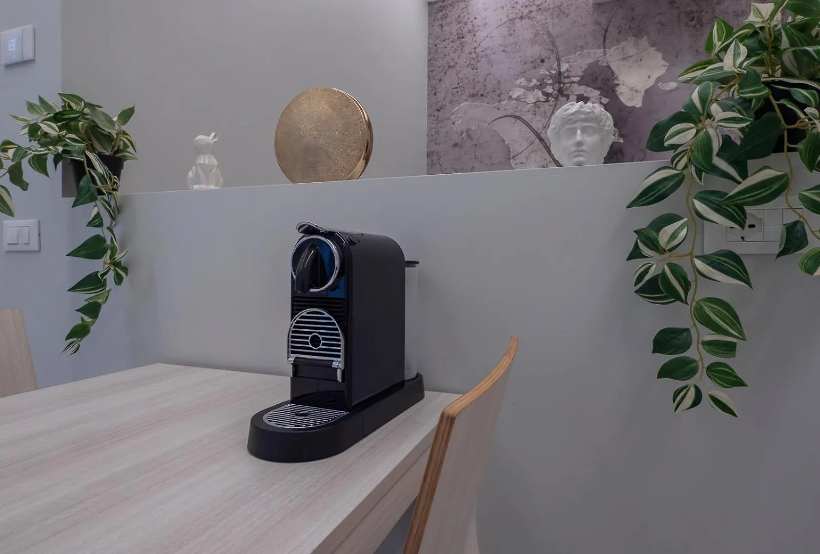 Ihost Studio - Toscanelli 10C Mediolan